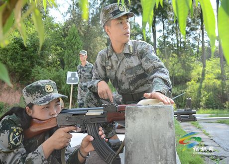 松桃圓滿完成2016年第一期民兵軍事訓(xùn)練任務(wù)