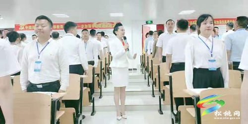 在感恩奮進中揚帆啟航