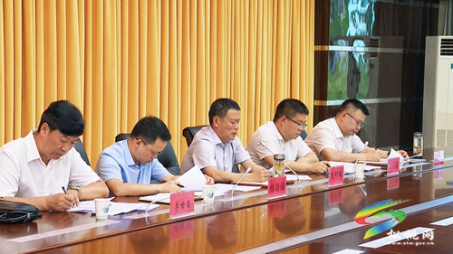 ​松桃苗族自治縣政法隊伍教育整頓總結(jié)大會召開
