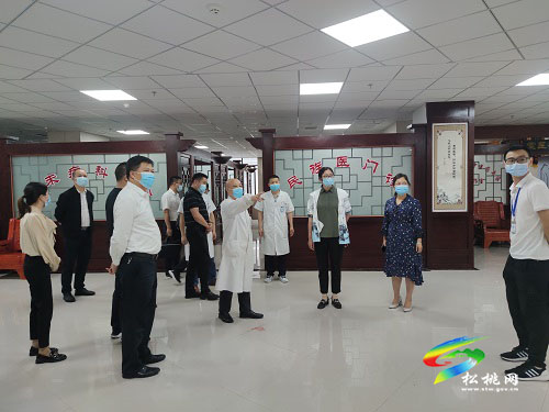 廖東梅率隊(duì)赴劍河縣考察學(xué)習(xí)民族醫(yī)藥發(fā)展工作
