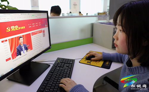 【奮斗百年路 啟航新征程】縣融媒體中心：讓黨史學(xué)習(xí)教育“聲”動起來