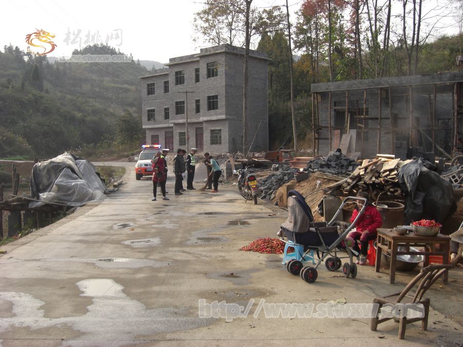 【貴州】松桃農(nóng)村公路養(yǎng)護(hù)如火如荼