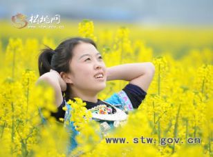 梵凈府城――孟溪，油菜花開(kāi)了