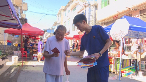 群眾趕集學(xué)防火 消防知識入民心