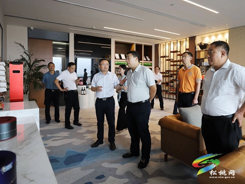 吳廷友赴上海開展招商考察