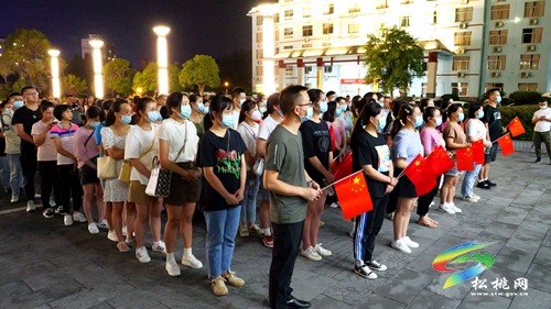 逆疫而上 星夜馳援——松桃援貴陽(yáng)醫(yī)療隊(duì)集結(jié)出征