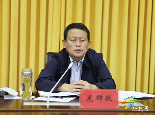 縣委2022年第19次常委會(huì)議召開(kāi)