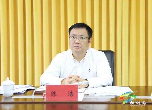 縣委2022年第19次常委會(huì)議召開(kāi)