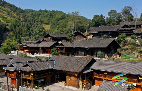 松桃：傳承苗繡技藝 弘揚(yáng)非遺文化