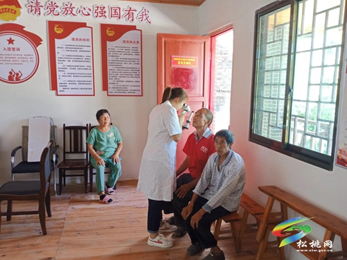 甘龍鎮(zhèn)：強(qiáng)化“三個(gè)保障”，為健康生活保駕護(hù)航