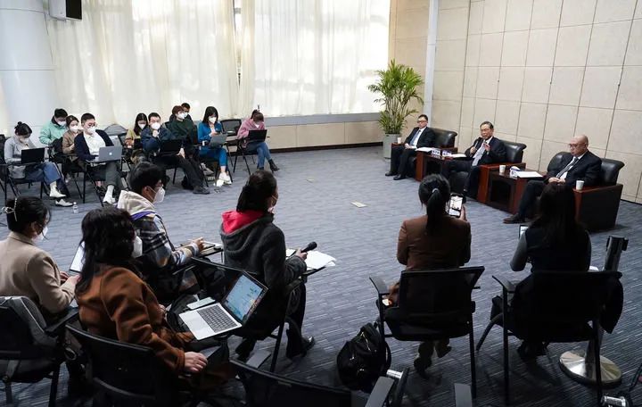 能回家過年嗎？會重復(fù)感染嗎？鐘南山解答