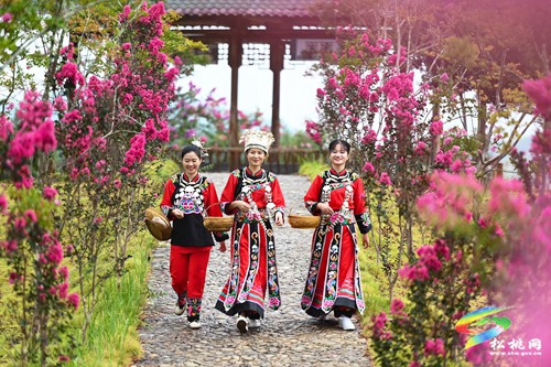 松桃：鄉(xiāng)村變美幸福來(lái)