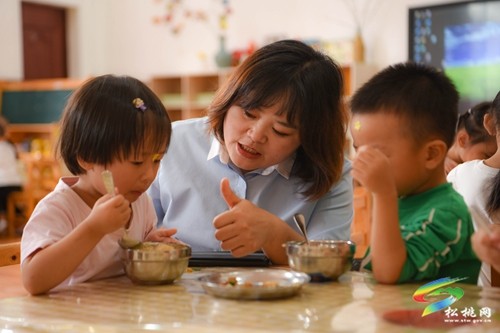 松桃實(shí)驗(yàn)幼兒園:開(kāi)學(xué)真暖心
