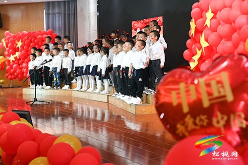 松桃實(shí)驗(yàn)幼兒園開展歡慶國慶節(jié)活動(dòng)