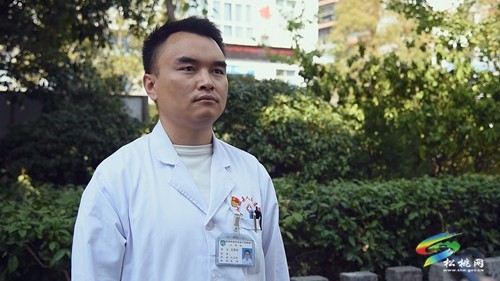 松桃教科文衛(wèi)工作者熱議黨的二十大報告