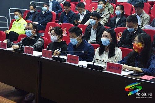 松桃第五期新聞發(fā)言人實(shí)戰(zhàn)輪訓(xùn)會(huì)舉行