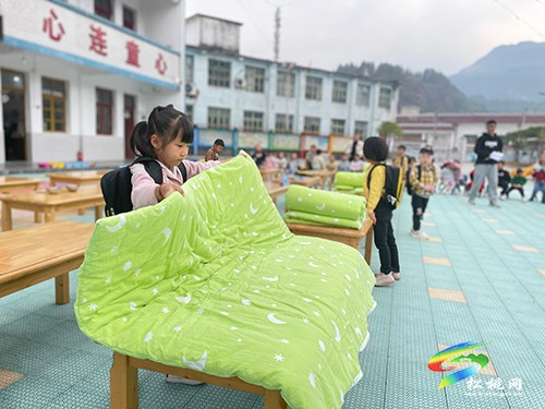 寨英鎮(zhèn)上寨幼兒園開展“小比拼、大成長”生活技能大賽