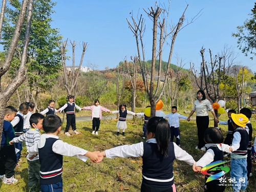 松桃實驗幼兒園開展2022年秋季學(xué)期秋游活動