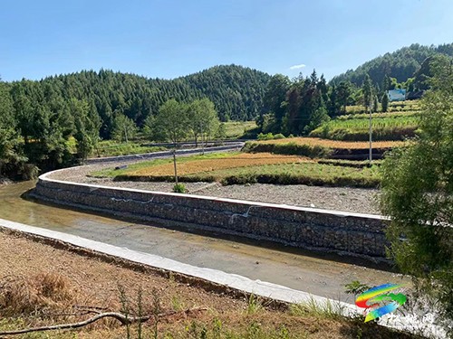 松桃水務(wù)局河道管理所創(chuàng)建“四抓”工作法,破解水生態(tài)項(xiàng)目建設(shè)難題