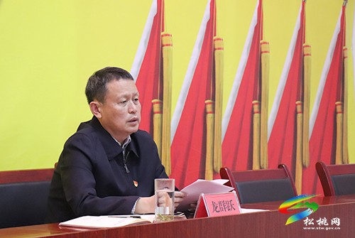 龍群躍到正大鎮(zhèn)長征村宣講黨的二十大精神時強(qiáng)調(diào)