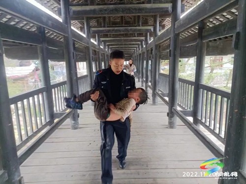 點贊王歡！你勇救落水兒童的樣子真帥！