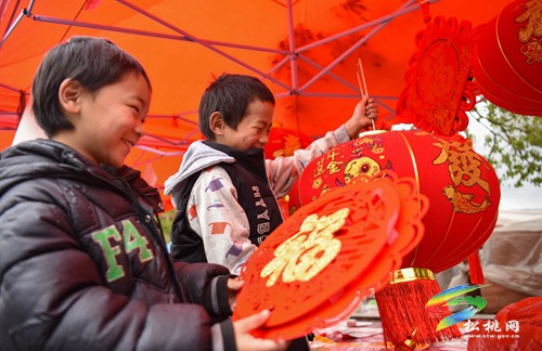 寨英鎮(zhèn)：古鎮(zhèn)鄉(xiāng)場(chǎng)年味濃
