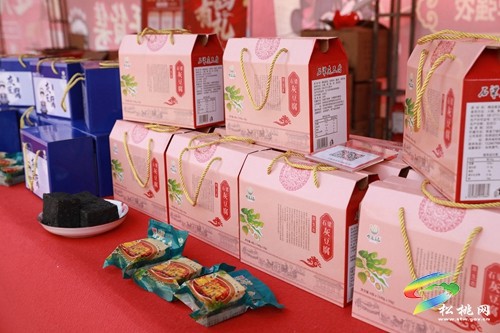 “原味”年貨促消費(fèi) 市場回暖迎新春