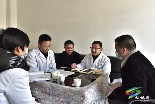 松桃人民醫(yī)院：筑牢老年人生命健康“防護網(wǎng)”