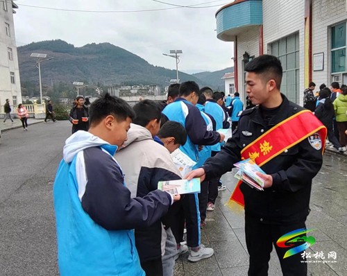迓駕鎮(zhèn)2023年開展春季禁毒宣傳進(jìn)校園活動