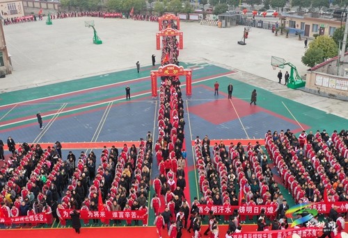 松桃一完小舉行2023年教育高質(zhì)量發(fā)展誓師大會活動