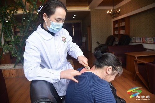 中醫(yī)藥文化進校園，傳承國學護健康