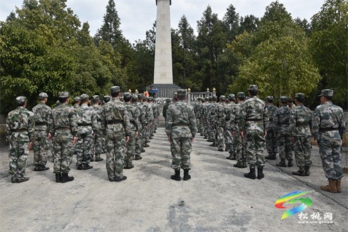 松桃人武部開展新兵役前教育及學(xué)雷鋒主題活動