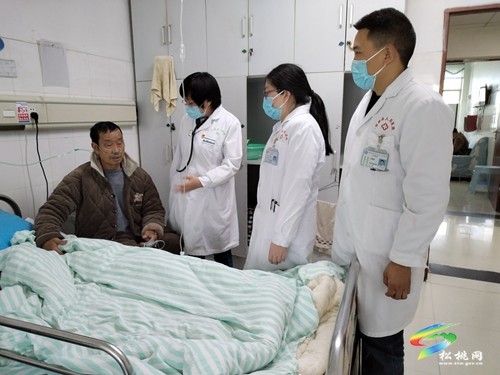 貴州省中西醫(yī)結合學會攜手貴州中醫(yī)藥大學第一附屬醫(yī)院專家到縣人民醫(yī)院開展義診活動