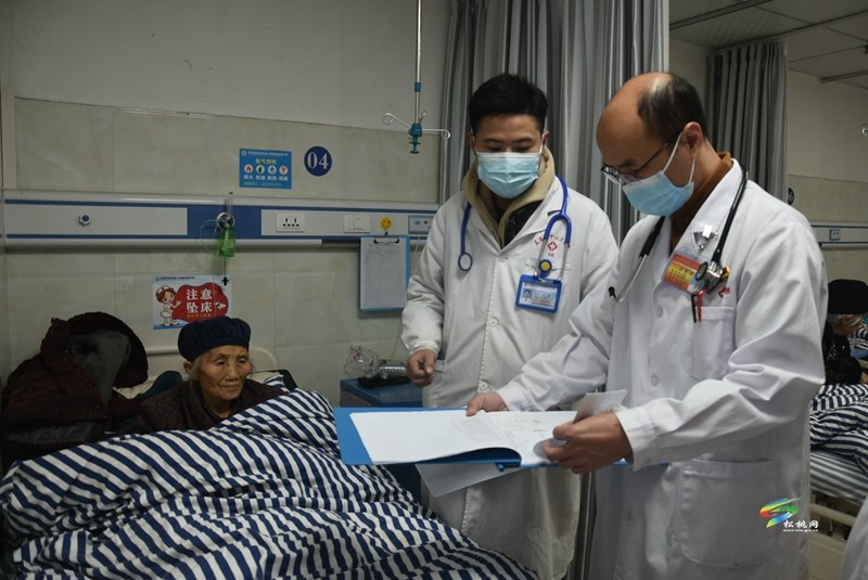東莞“組團(tuán)式”幫扶專家下基層健康知識講座