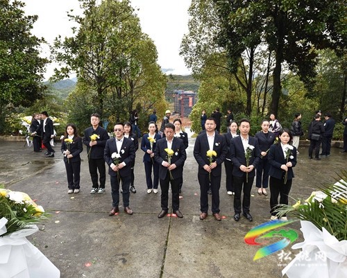 【網(wǎng)絡(luò)中國節(jié)?清明】清明將至 松桃開展多種形式緬懷先烈活動