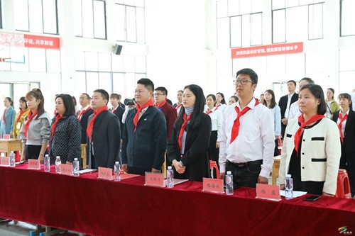 松桃舉辦少先隊(duì)輔導(dǎo)員風(fēng)采大賽