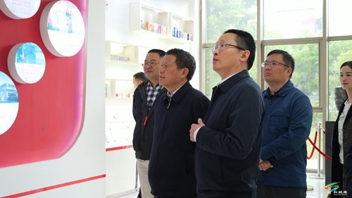 龍群躍帶隊(duì)赴寧夏、安徽、江蘇等地開(kāi)展招商引資考察