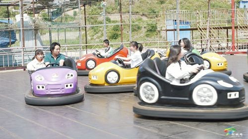 “五一”假期：全縣消費市場加速回暖