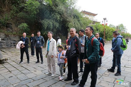松桃正大鎮(zhèn)：苗族風(fēng)情加人間煙火，五一旅游安全暢通