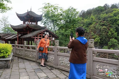 松桃正大鎮(zhèn)：苗族風(fēng)情加人間煙火，五一旅游安全暢通
