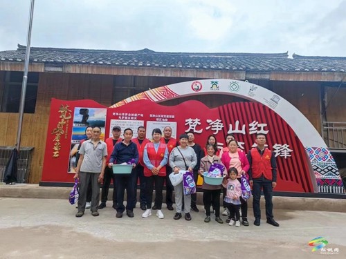 烏羅鎮(zhèn)‖黨建凝心干群聚力“七個一”  助推生態(tài)振興邁上新臺階