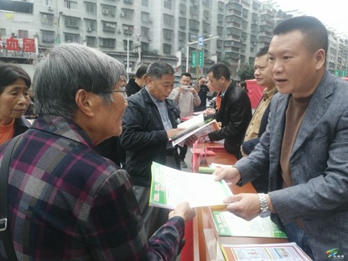 縣城市管理局開(kāi)展學(xué)習(xí)“《民法典》 護(hù)航新時(shí)代美好生活”活動(dòng)