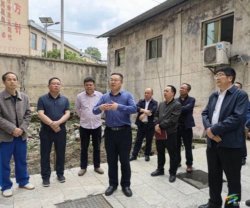 市人大常委會(huì)調(diào)研組到我縣開展全市城鎮(zhèn)“四改”工作專題調(diào)研