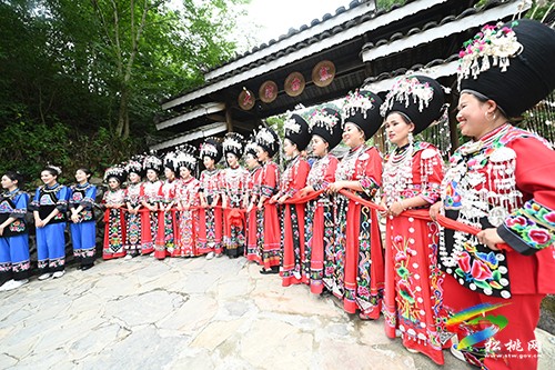 松桃：多彩文化活動(dòng)慶“六月六”