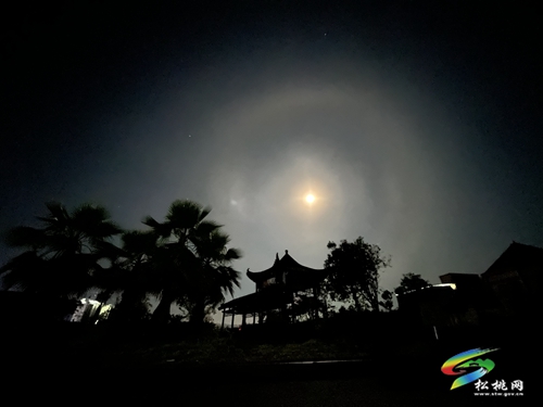 絕美！年度最大“超級月亮”現(xiàn)身松桃夜空