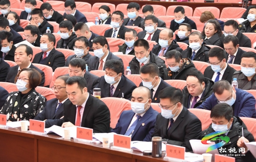 縣委經(jīng)濟工作會議召開