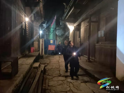 ​寨英古鎮(zhèn)：冬季夜間消防巡查常態(tài)化