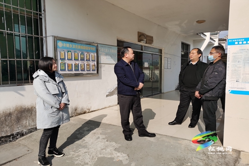 李俊宏在督導疫情防控工作時強調