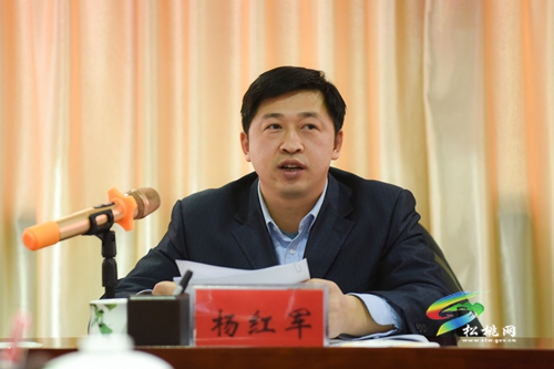 ​銅仁市建設(shè)新時(shí)代文明實(shí)踐中心試點(diǎn)工作調(diào)度會(huì)在松桃召開