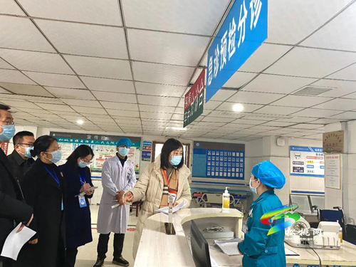 省腦防委專家組對(duì)我縣人民醫(yī)院防治卒中中心工作進(jìn)行現(xiàn)場(chǎng)評(píng)估培訓(xùn)
